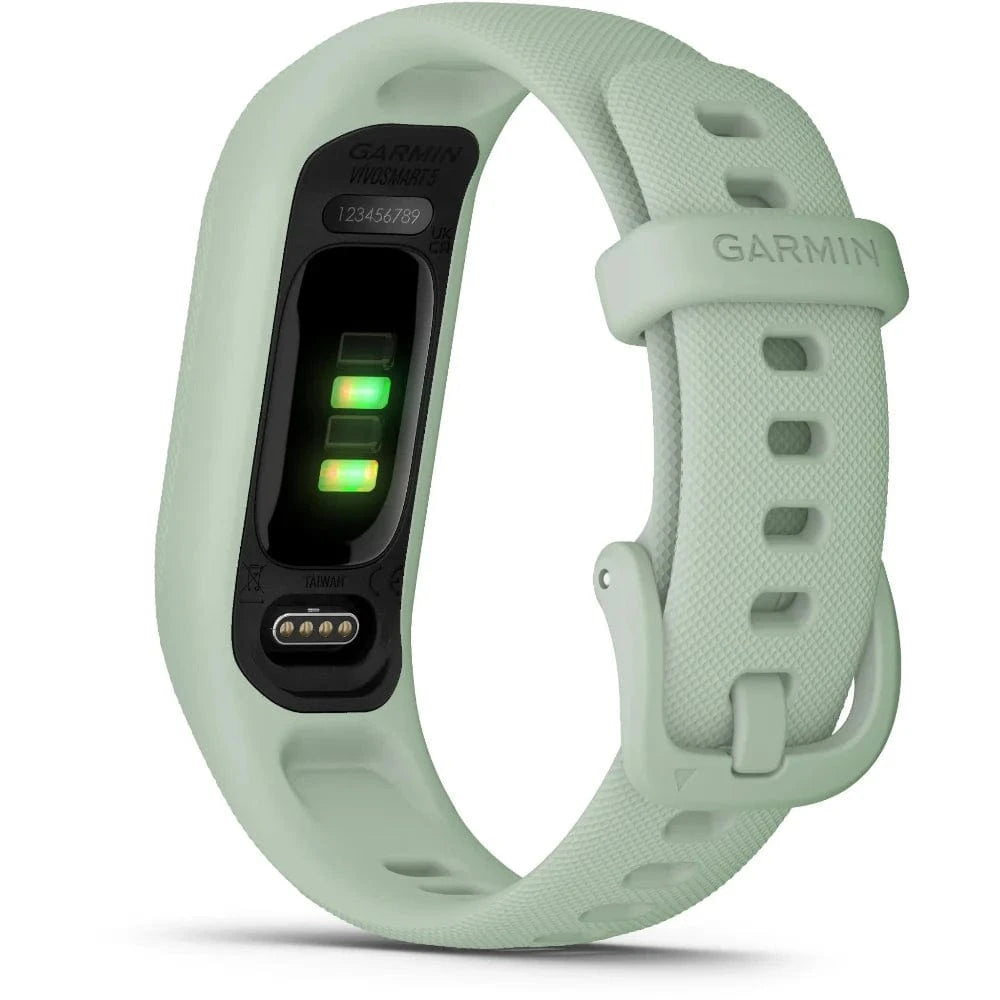 Garmin Vivosmart 5 (S/M) fitness tracker with health monitoring, activity tracking and a comfortable compact design.
