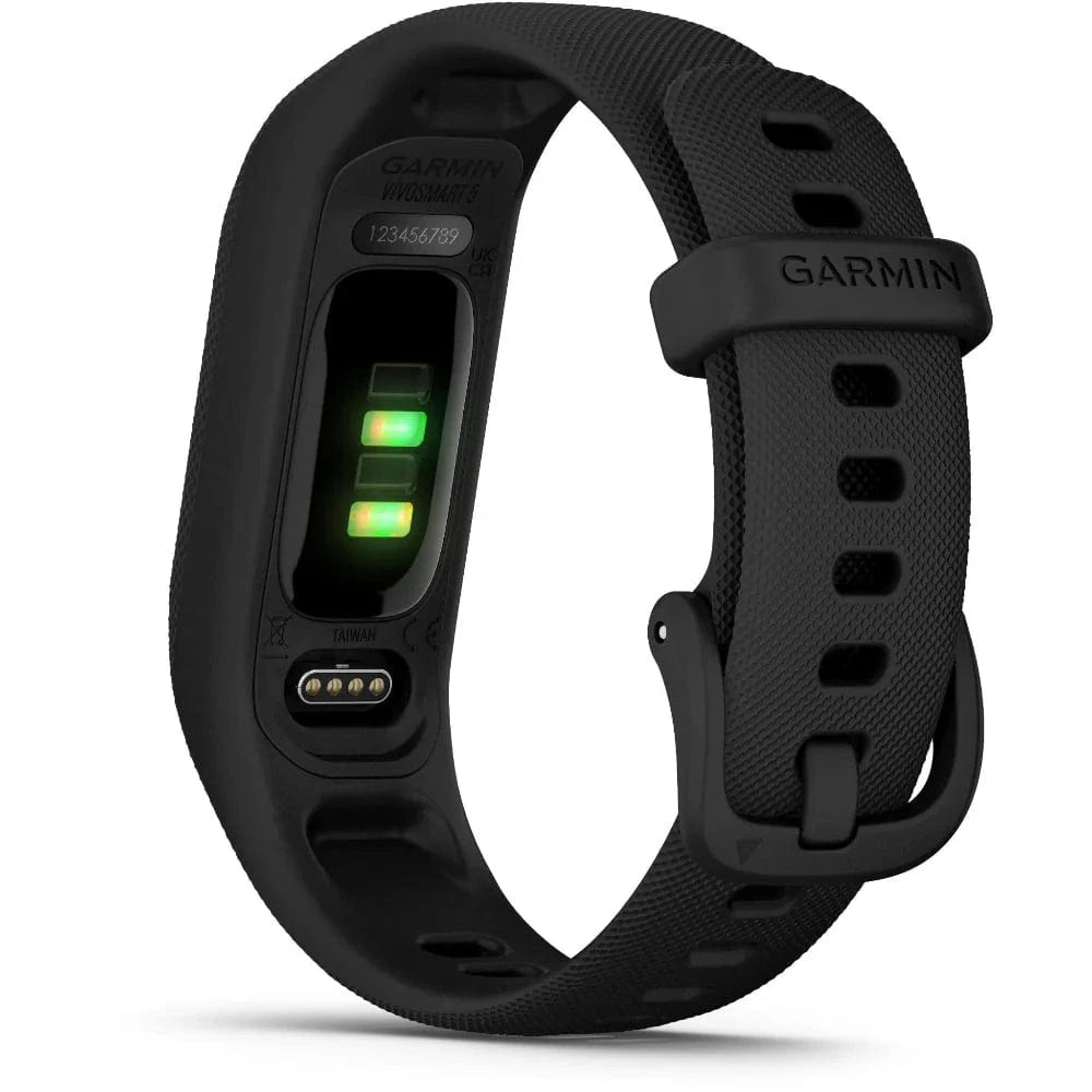 Garmin Vivosmart 5 (S/M) fitness tracker with health monitoring, activity tracking and a comfortable compact design.